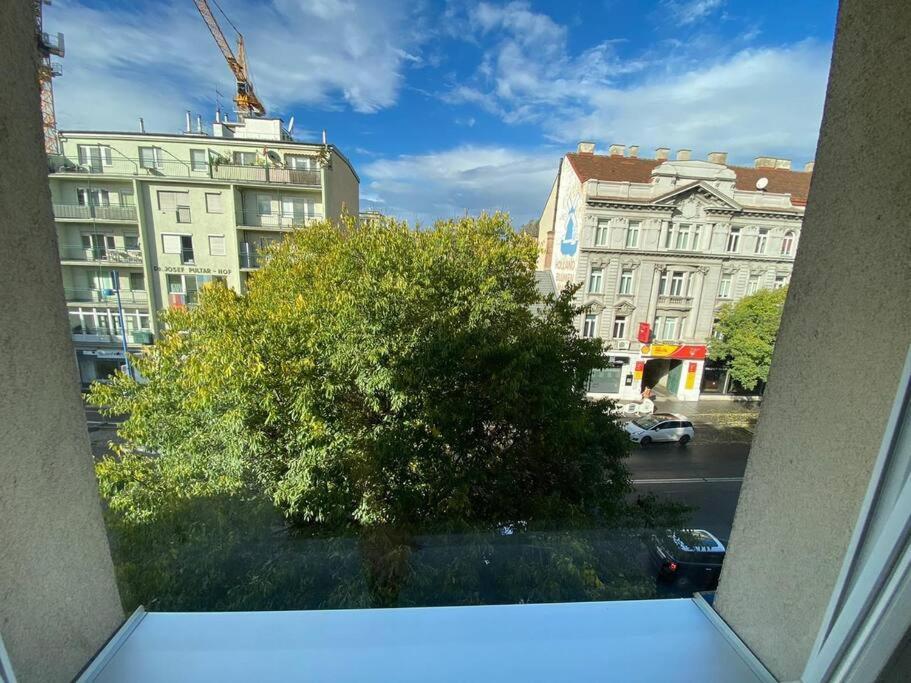 Aura'S Serenity Apartment Вена Экстерьер фото